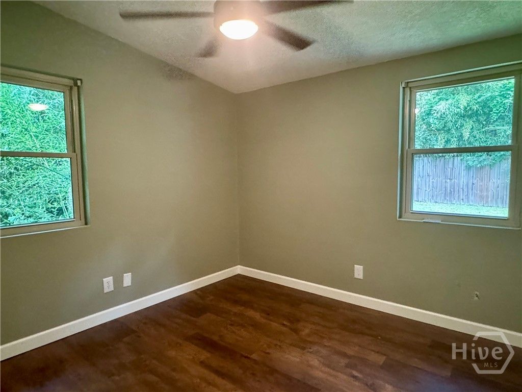 Image 20 of property listing at 20 Catherine Circle, Savannah, GA 31406