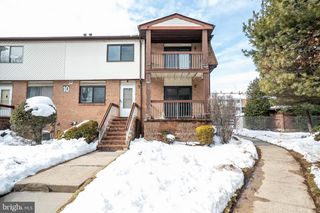 1001 EDISON GLEN TER, Edison, NJ 08837