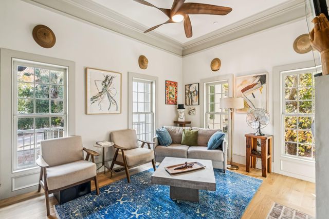 6 Catfiddle Street, Charleston, SC 29403