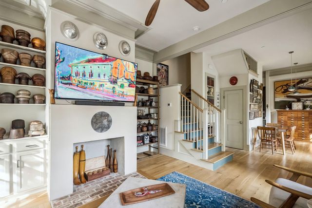 6 Catfiddle Street, Charleston, SC 29403