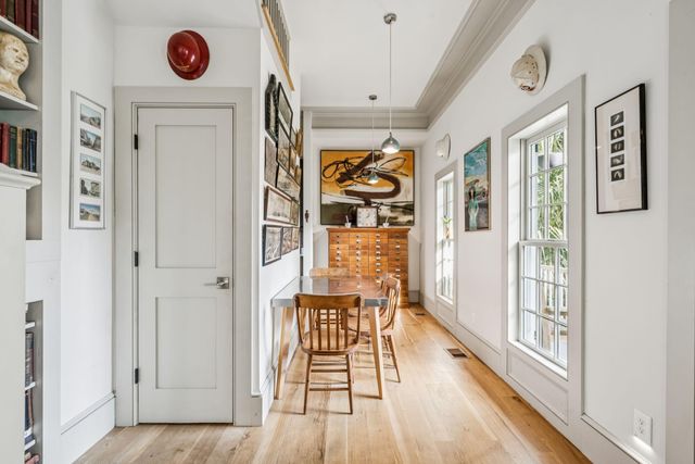 6 Catfiddle Street, Charleston, SC 29403