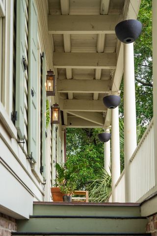 6 Catfiddle Street, Charleston, SC 29403