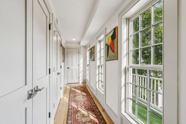 6 Catfiddle Street, Charleston, SC 29403