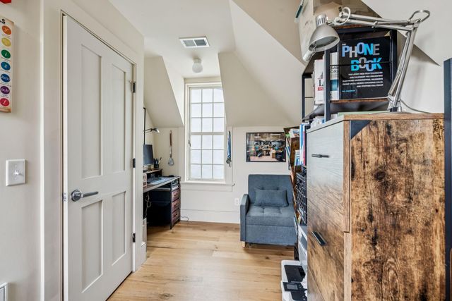 6 Catfiddle Street, Charleston, SC 29403