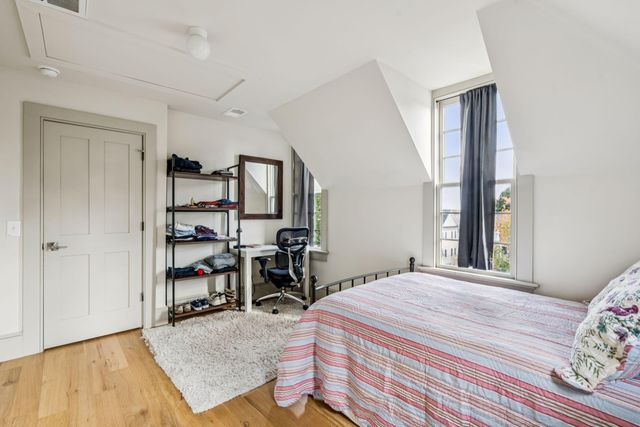 6 Catfiddle Street, Charleston, SC 29403