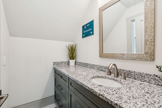 6 Catfiddle Street, Charleston, SC 29403