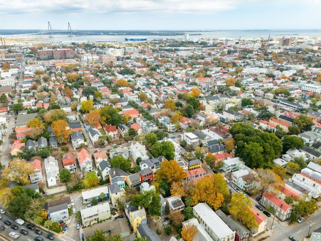 6 Catfiddle Street, Charleston, SC 29403