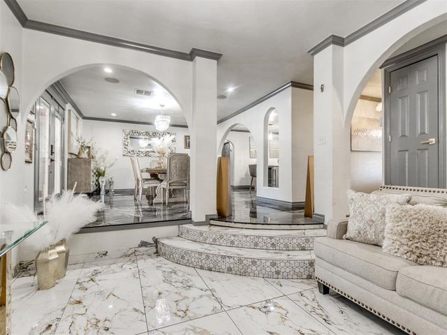 2200 SW 48th Street, Oklahoma City, OK 73119