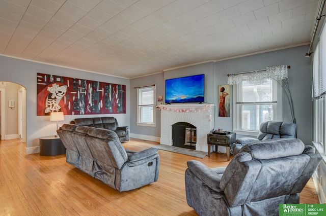 403 N 2nd Street, Council Bluffs, IA 51503