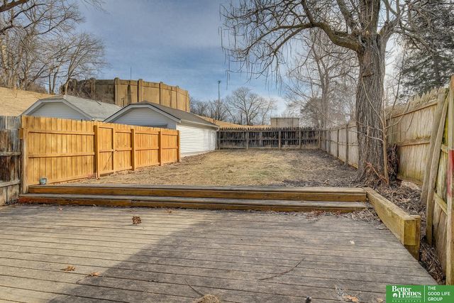 403 N 2nd Street, Council Bluffs, IA 51503