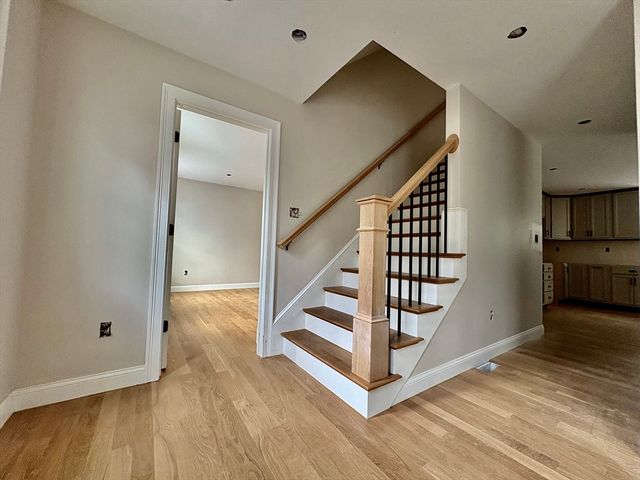 11 Beverly Road, Billerica, MA 01821