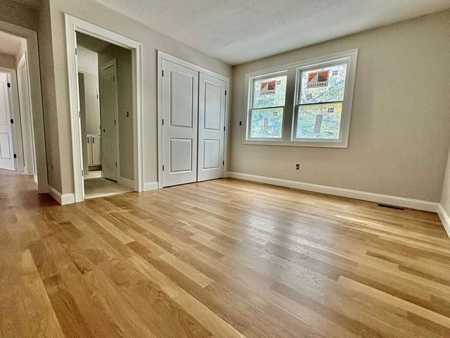 11 Beverly Road, Billerica, MA 01821