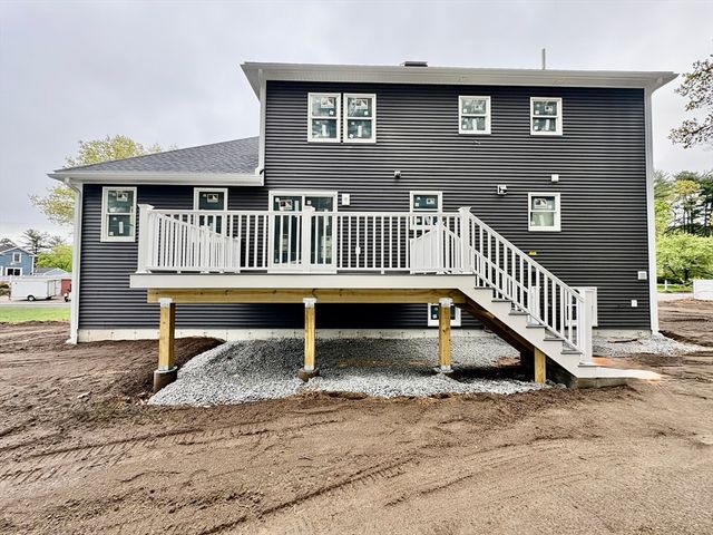 11 Beverly Road, Billerica, MA 01821
