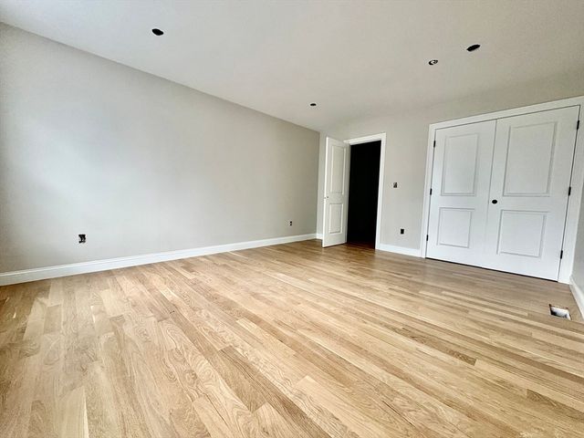 11 Beverly Road, Billerica, MA 01821
