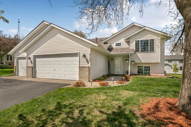 6158 Wildwood Way, Monticello, MN 55362