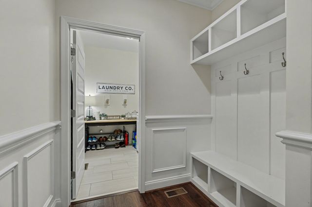 103 Flintshire Ln, Hendersonville, TN 37075