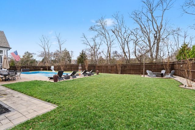 103 Flintshire Ln, Hendersonville, TN 37075