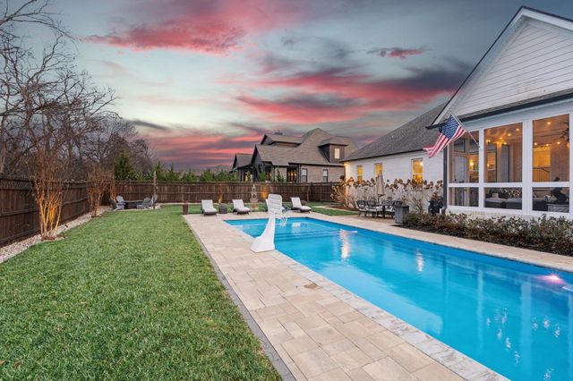 103 Flintshire Ln, Hendersonville, TN 37075