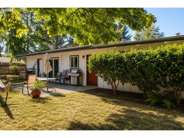 3550 VERBENA Dr, Eugene, OR 97404