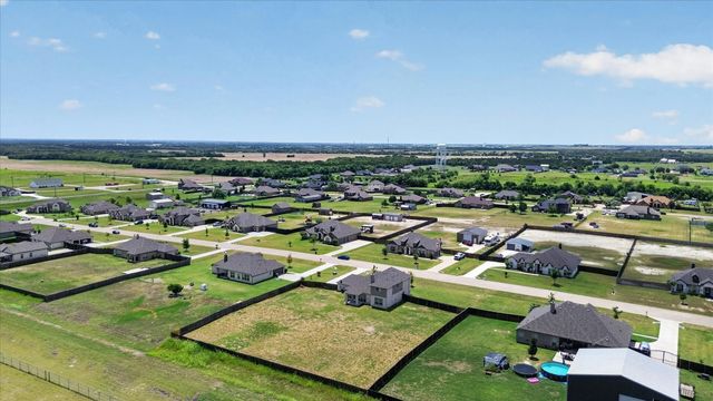 401 Berkeley Drive, Waxahachie, TX 75167