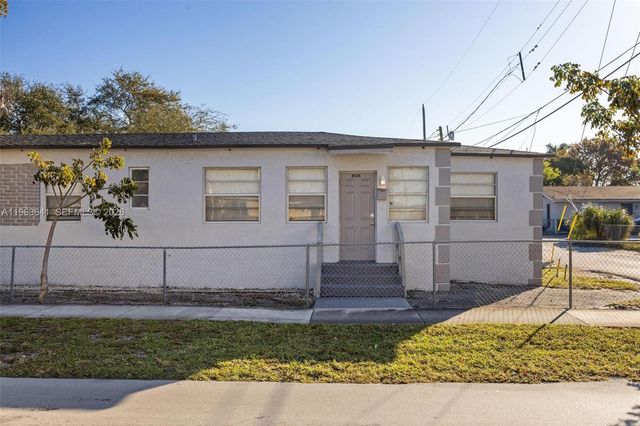 2525 N 23rd Ave, Hollywood, FL 33020