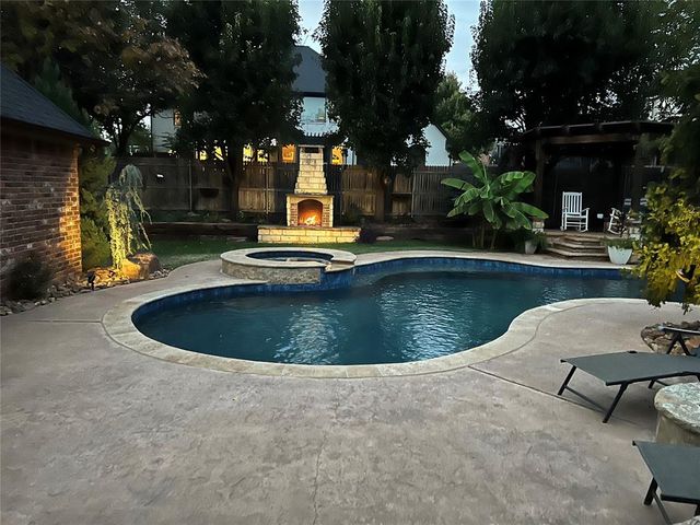 1213 Wild Plum Court, Edmond, OK 73025