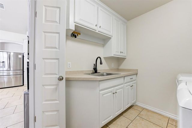 1213 Wild Plum Court, Edmond, OK 73025