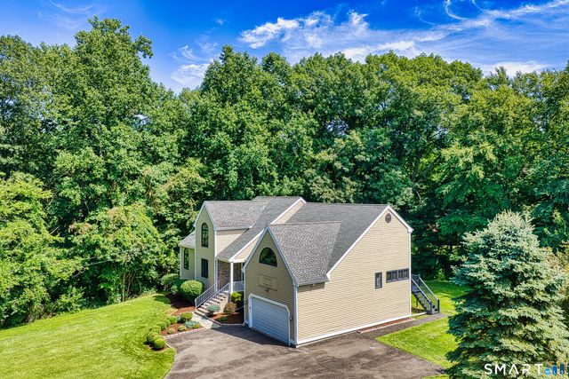 133 Bug Hill Road, Monroe, CT 06468