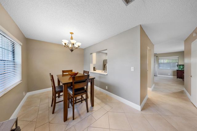 2124 NE 9th Avenue, Wilton Manors, FL 33305