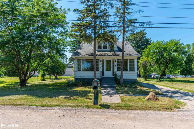 35093 Hengesbach Drive, Clinton Twp, MI 48035