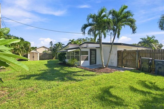 1204 65TH STREET NW, Bradenton, FL 34209