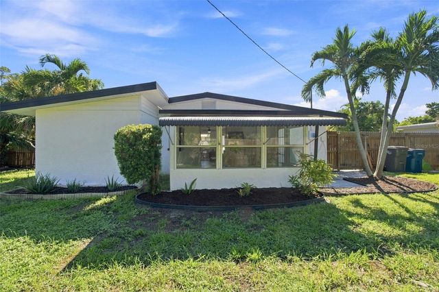 1204 65TH STREET NW, Bradenton, FL 34209
