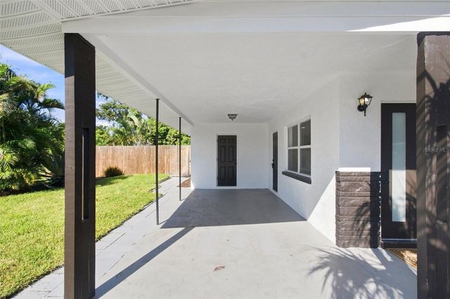 1204 65TH STREET NW, Bradenton, FL 34209