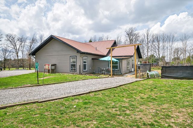 16588 Highway 70, N, Monterey, TN 38574