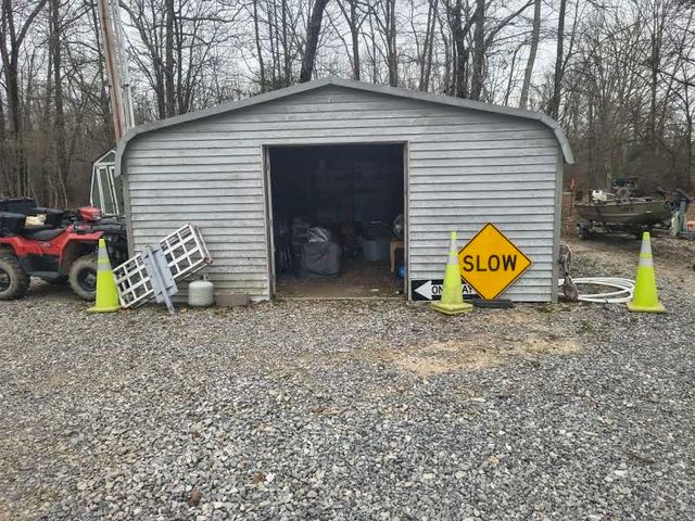 16588 Highway 70, N, Monterey, TN 38574