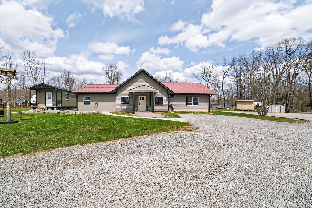 16588 Highway 70, N, Monterey, TN 38574