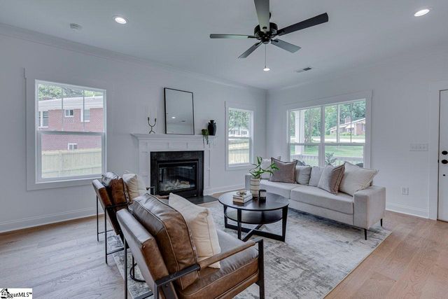 202 Kennedy Drive, Greenville, SC 29605