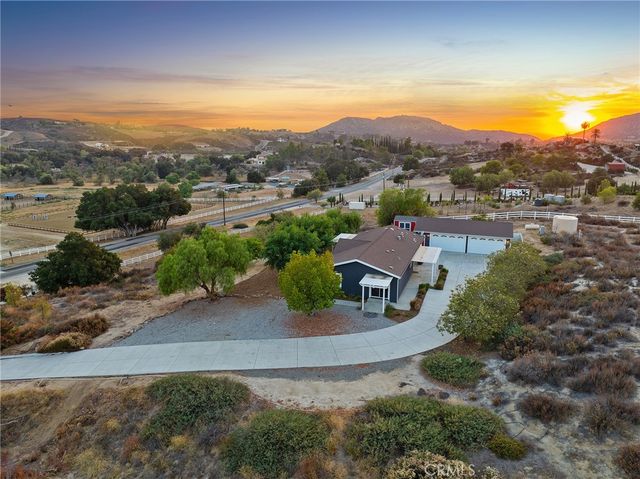 39010 E Benton Road, Temecula, CA 92592