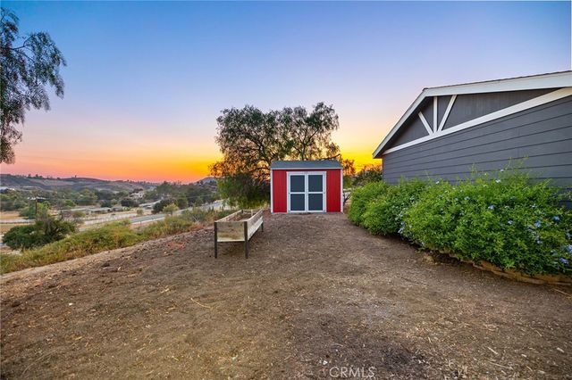 39010 E Benton Road, Temecula, CA 92592