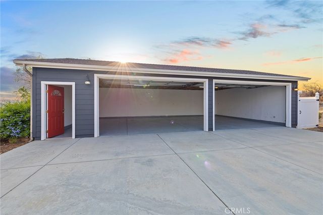 39010 E Benton Road, Temecula, CA 92592