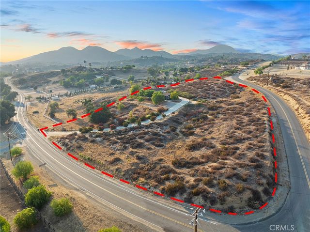 39010 E Benton Road, Temecula, CA 92592