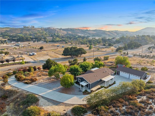 39010 E Benton Road, Temecula, CA 92592