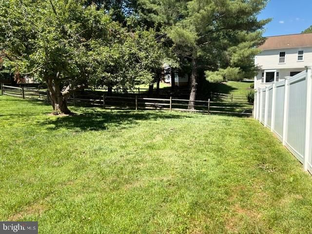 12617 FALCONBRIDGE DR, North Potomac, MD 20878