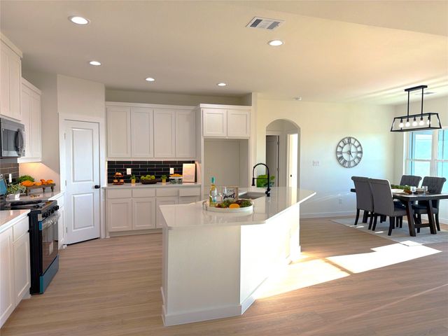 590 Anderson Ranch Road, Waxahachie, TX 75165