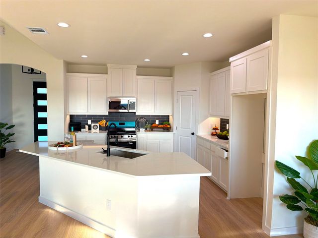 590 Anderson Ranch Road, Waxahachie, TX 75165