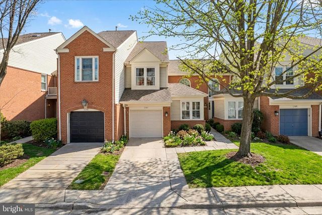 1787 DUFFIELD LN, Alexandria, VA 22307