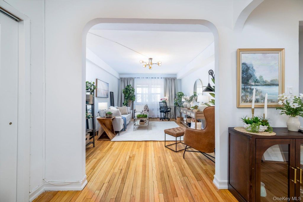 518 Beach 139th Street B6, Belle Harbor, NY 11694