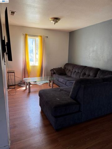 344 Blain Ave, Stockton, CA 95204