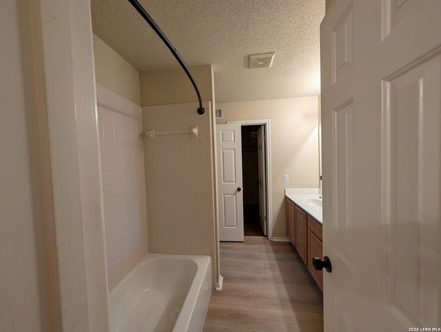 8911 Timber Run, San Antonio, TX 78250