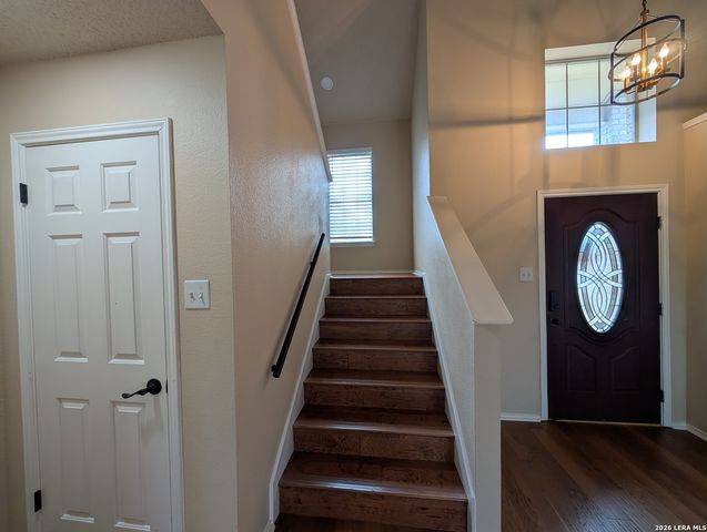 8911 Timber Run, San Antonio, TX 78250